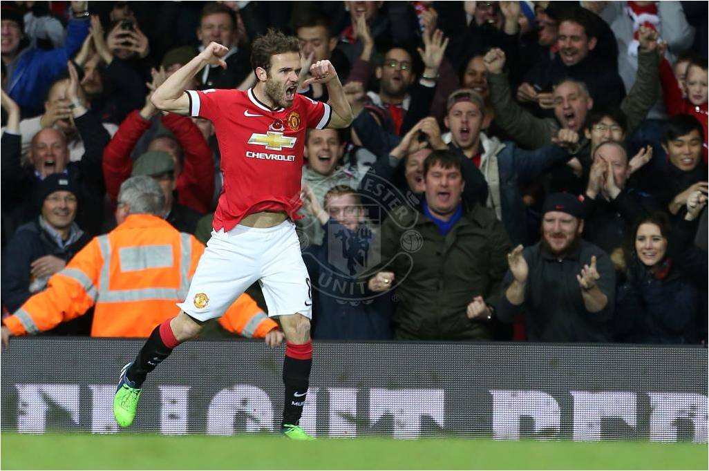 sevenunitedstr_'s tweet photo. Selebrasi Juan Mata saat mencetak goal kemenangan, yeaaahh Mata!! #mufc #GGMU http://t.co/X9j3wUuelg