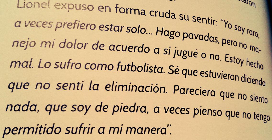 GianePadoan's tweet photo. Es todo un grande!! #ElegiCreer #FundacionLM #Libro http://t.co/Re2KBfSkBg
