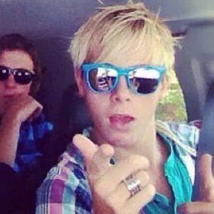  23 birthday riker lynch  