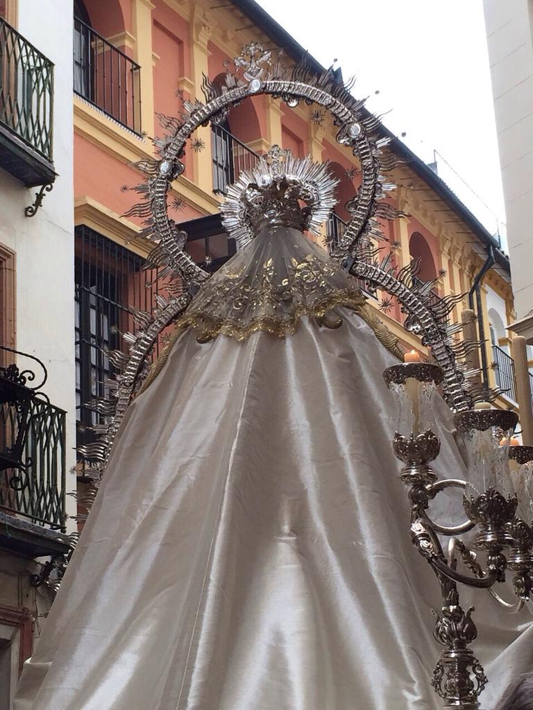 Imágenes de la Salida Extraordinaria de la Virgen del Carmen del <a href="/CarmenStoAngel/">Carmen Santo Ángel</a>. #TuSSDirecto