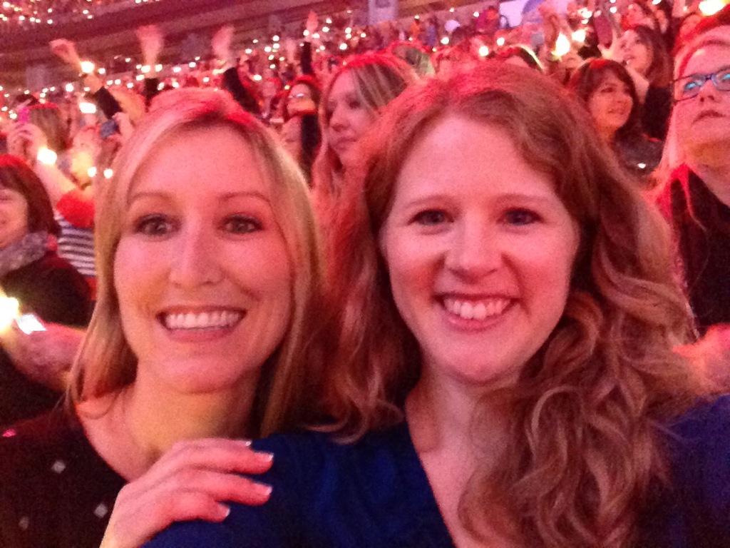 asartorius's tweet photo. Once in a lifetime inspiring weekend with Oprah! #LifeYouWantSEA http://t.co/ClH1eptUKC