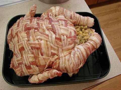 Why_workout's tweet image. Only a few more week till this magic happens.  I can't wait! #dreamingoffood #foodporn #bacon #turkey #foodcoma