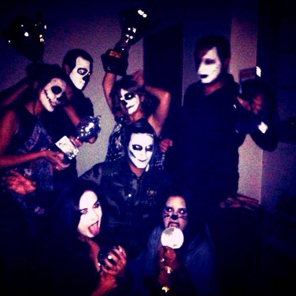 AthenaSofi's tweet photo. #Halloween #Trophy 😎😎😎 http://t.co/Orcd7jjKzO