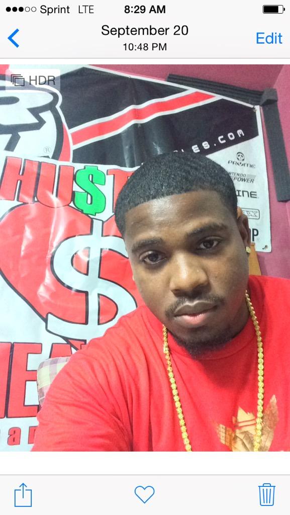 deeross318's tweet image. #HustleHearted