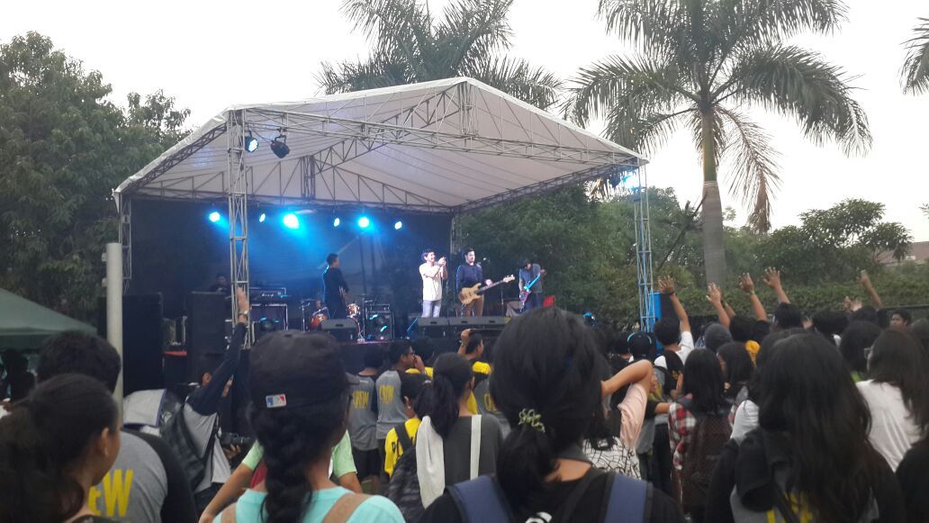 <a href="/PLCUPXVI/">PL CUP XVI</a> terima kasih atas semangatnya. Sampai jumpa lagi. Cheers.