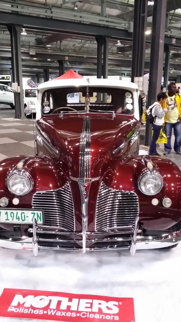 WomeninMotionSA's tweet photo. Some great #cars at #DMS2014 http://t.co/8UTSJBtwhi