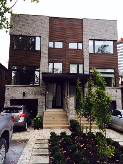 HalinaCatherine's tweet image. One more project complete and sold on Heath St. #happyclients #modernbuild #design @melissadavis