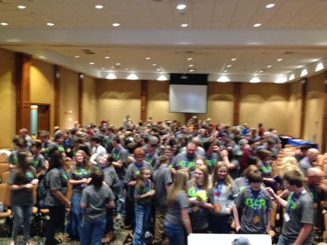 KenAkers's tweet photo. Hanging with 240 youth and sponsors at the Gap TNCE state retreat http://t.co/tACW2wMWBu