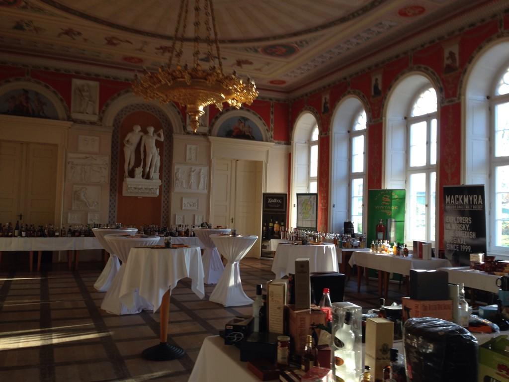 MackmyraGermany's tweet photo. Alles ist vorbereitet für das 6. Whisky Event von Königsmann in Neustrehlitz. Mackmyra ist mit 7 Single Malts dabei. http://t.co/x3tgtp3bn5