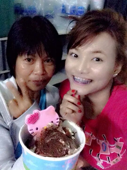 ladda_Attatan's tweet photo. HBD....Happy Happy..^^ http://t.co/BA32elg9La
