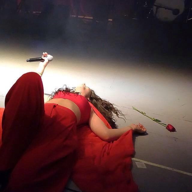 LordeDaily's tweet photo. 1 Retweet = 1 Vote

@lordemusic Favorite Female Pop/Rock Artist #AMAs http://t.co/o5k3lIXOsU