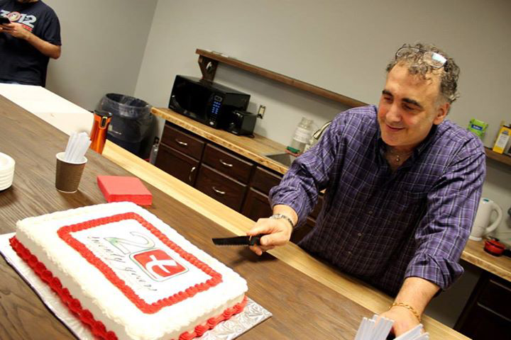 RonTechlink's tweet image. Cheers to 20 more*beer* 

Techlink turns 20 years old today  

*PARTY*