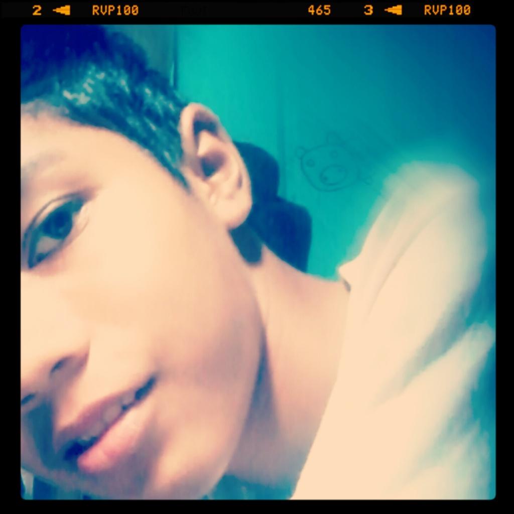 k_annass's tweet photo. #selfie http://t.co/uKMPGUDf5H