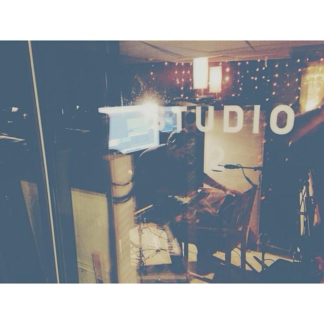 tweetsiiga's tweet photo. My extremely talented band mate Iain Hutchison locked in his studio making amazing sounds happen #siiga @glowormrec http://t.co/49gxtVtHff