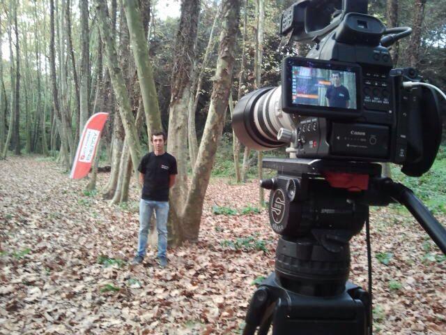 ZoopaNetwork's tweet photo. Estamos en @MaratoMontseny grabando con @RobertoHeras antes de la carrera de mañana! #mdm14 http://t.co/Pv1t8anCup