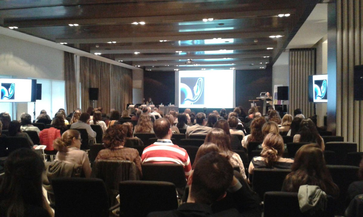 #GinecologíaOncológica, última mesa y la sala llena. Gracias a todos los asistentes por vuestro interés #CongresoSMGO