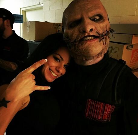 CoreyTaylorPics's tweet photo. Corey and Mick Thompson's wife, Stacy. #coreytaylor #numbereight #slipknot #thegraychapter http://t.co/LEEwq0iAyx