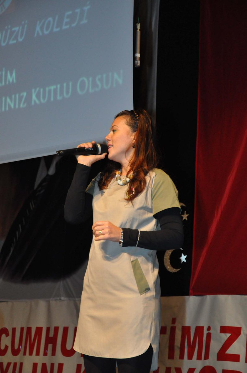 BEYLKDZK's tweet photo. Ortaokul Müdürümüz İlhan Şimşek'in süprizi vardı! http://t.co/okzmLpcLSB
