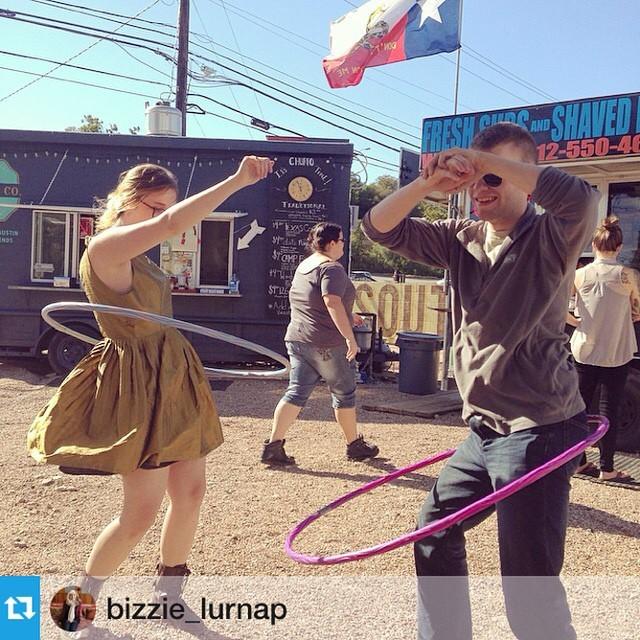 Action shot!  Hey Austin, get out and do something!

Huge shout out to our neighbors <a href="/ro/">Ro</a>... ift.tt/1xgDTFB