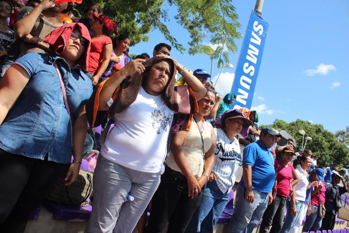 copasamsung's tweet photo. El público atento y ansioso #TorneoSamsung2014 #Nicaragua #Managua #NIC http://t.co/2RLR5pnu8R