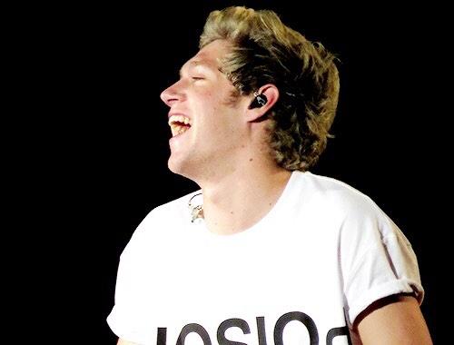NiallHoranPic__'s tweet image. i love everything about him 💞
#EMABiggestFans1D