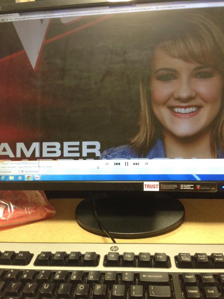 sarah25vegas's tweet image. Nothing like listening to #Crazy @ambercarrington at work to soothe the soul &amp;amp; souls 🚑🚒🚨 #ERTrauma