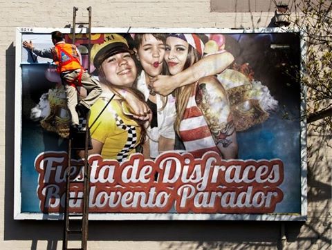 BarloventoP's tweet photo. ULTIMANDO DETALLES, ESTA NOCHE #LaPazSeDisfraza http://t.co/fc0kWTV1k8