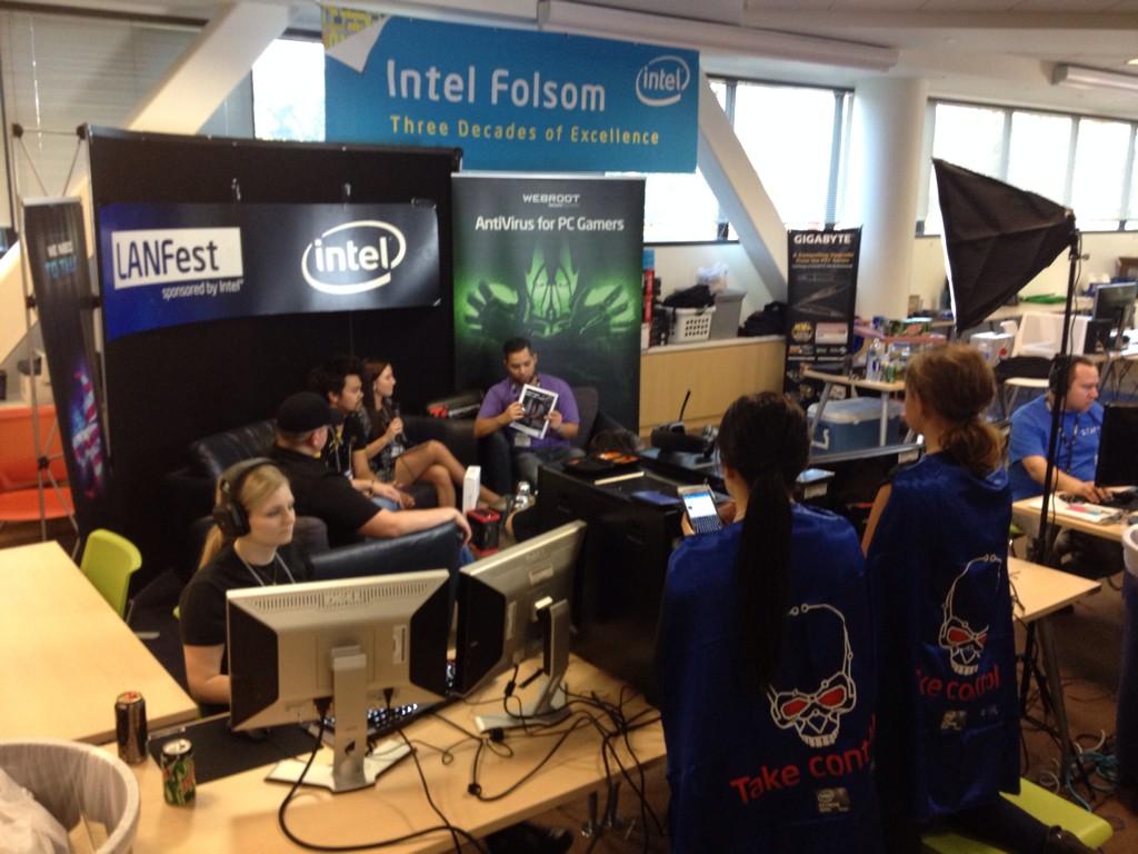 IntelGaming's tweet photo. Live streaming from Sacramento #IntelLANFest http://t.co/tupS1rpMXX http://t.co/aqX5FpRMj3
