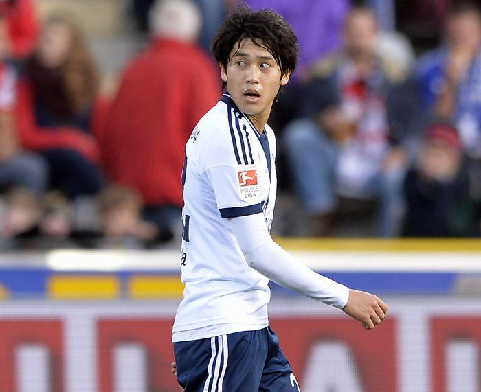 サッカーキング 選手情報 内田篤人が腕を負傷 骨折の疑いで精密検査へ シャルケが発表 Http T Co Nlhh4uze4g フライブルク戦にフル出場した内田篤人が負傷したと シャルケの日本語版ツイッターが伝えています Http T Co Tmbuy00bm8 Twitter