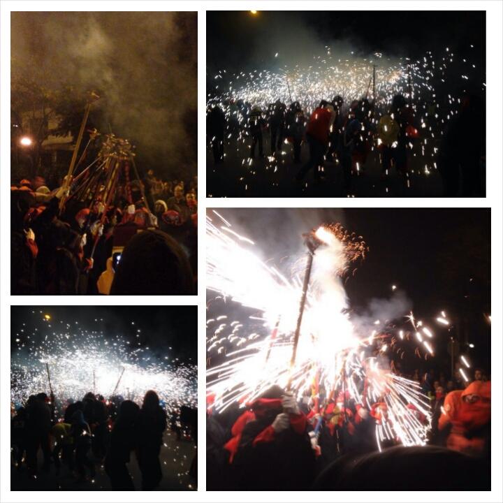 Les <a href="/fures_diables/">Diables Cerdanyola</a> de #Cerdanyola ja van camí de l'Ajuntament. Festa #santmarti2014
