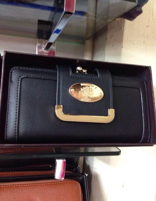 AClassStore's tweet image. Women desinger purse £35 each or £60 for 2