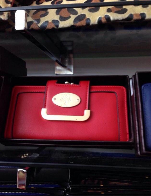 AClassStore's tweet image. Women desinger purse £35 each or £60 for 2