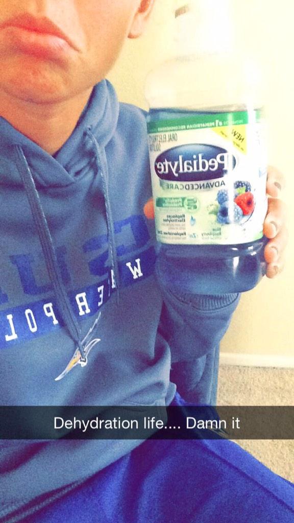 bridgette_souza's tweet photo. #athletelifestyle #deydration http://t.co/7oOdl8axHV