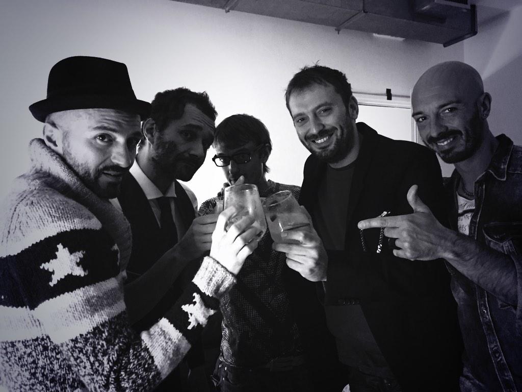CremoniniCesare's tweet photo. Il moscow mule dei @subsonica è il più buono da molti anni. Il segreto della ricetta resterà un segreto....! http://t.co/0eO7QlNW99