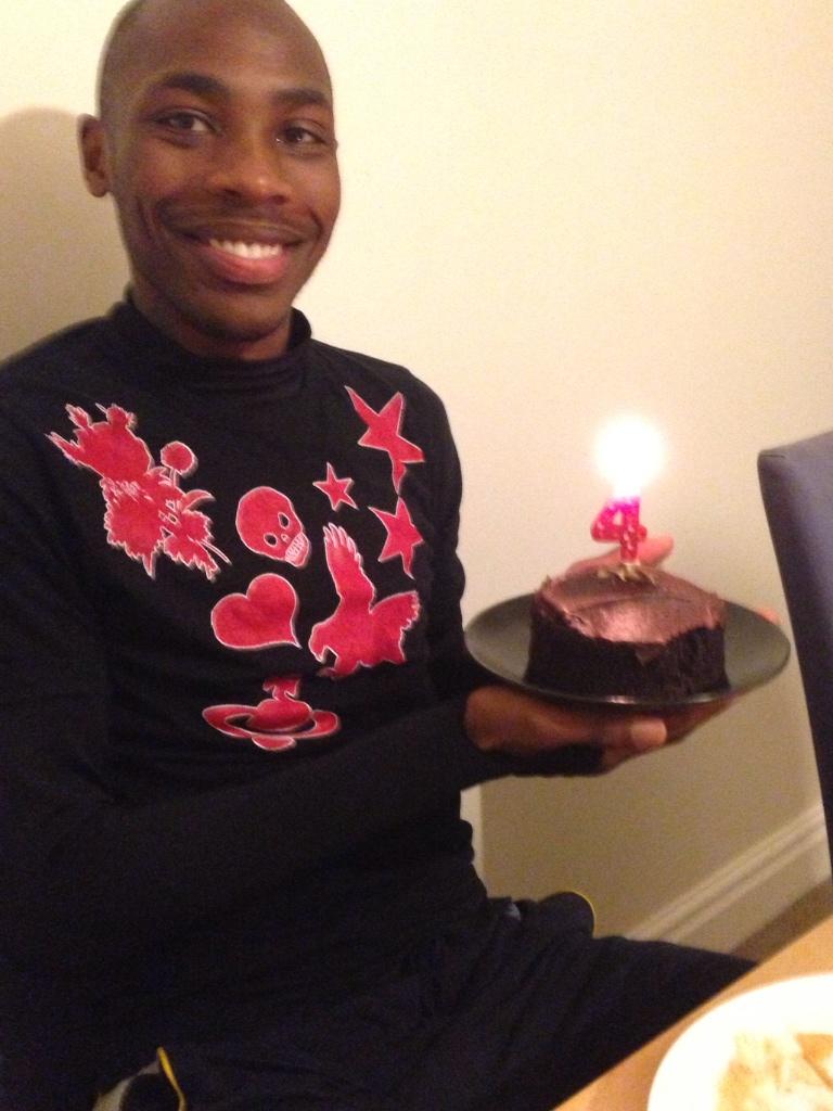 manny_smith6's tweet photo. Nice Birthday Cake From The Boys! All love Guys! Just Missing @joe_c_26 !  @blainehud @Wesyork7 @spendiff87 #122 #❤ http://t.co/qf4WseTvKL