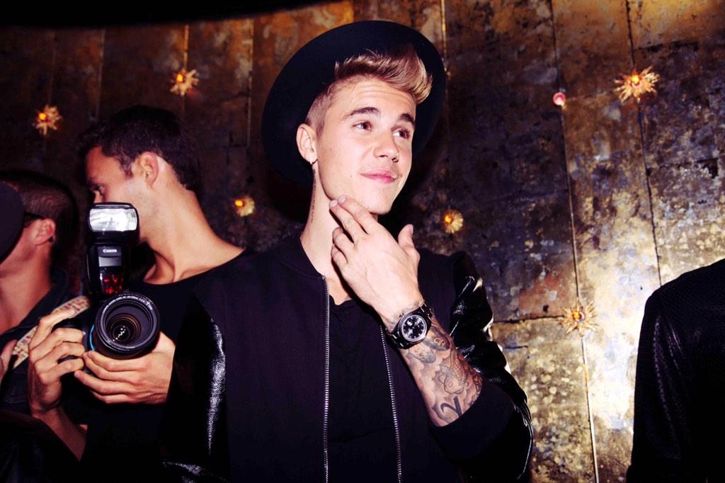 secutebelieber's tweet photo. perfection has a name: Justin Bieber
#EMABiggestFansJustinBieber http://t.co/uSlsU5biLb