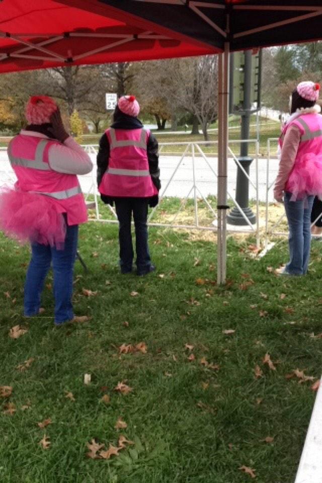 OFHSDeca's tweet image. Made some great friends today and finished up a great season of community service! #IAMDECA @DrGregjones1 @Muzstache