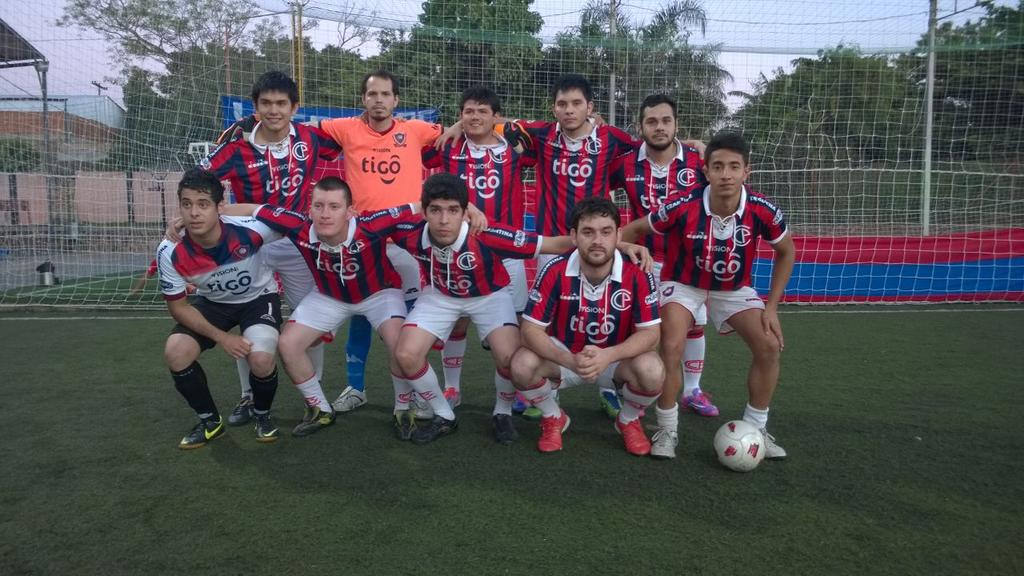 ccp1912ctn's tweet photo. Equipo ganador del Clasico del CTN http://t.co/aNP038AOdC