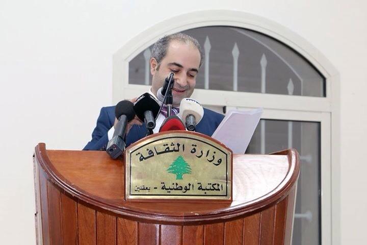 caveofart's tweet photo. اللقاء#الثقافي-الذي#اقامته-#المكتبة الوطنية-بعقلين -#تحت عنوان # سريالية # غاندي #بو ذياب - بين المنحوتة والقصيدة http://t.co/Q7KlaCVuyR