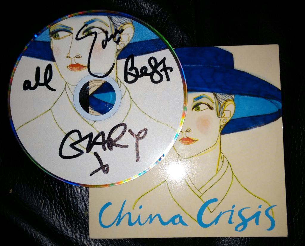 markjuk's tweet image. Excellent intimate gig by @ChinaCrisisUK in East Grinstead tonight. Met Gary &amp;amp; Ed afterwards.