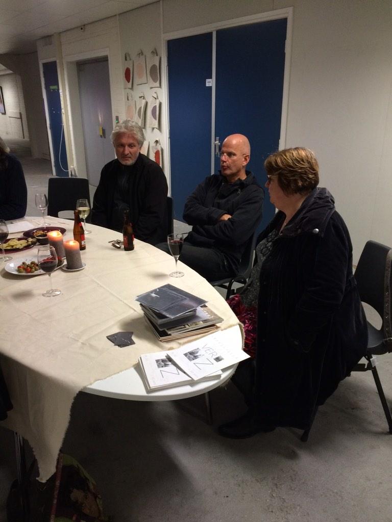 MostFragile's tweet photo. Weer een topavond de film #blootgeven van @jankeeshelms met fijn publiek http://t.co/sYCTqT3Cdk