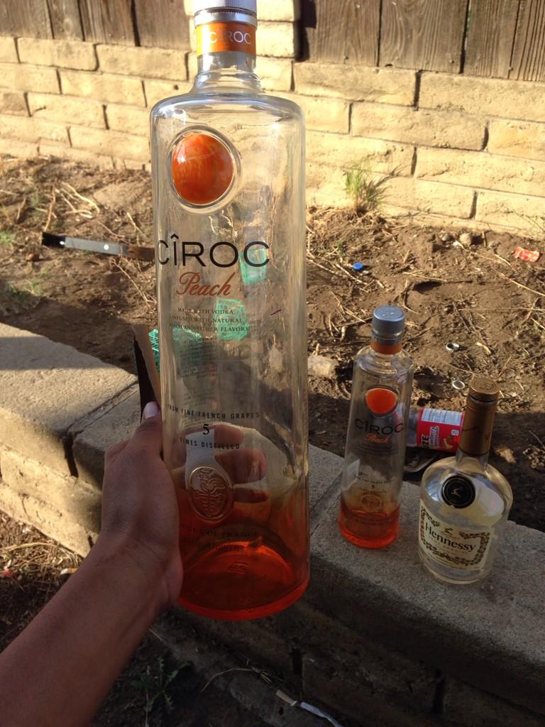 YungReesee's tweet photo. Last night was real #ripkingkam #t'dd http://t.co/8owijptipE