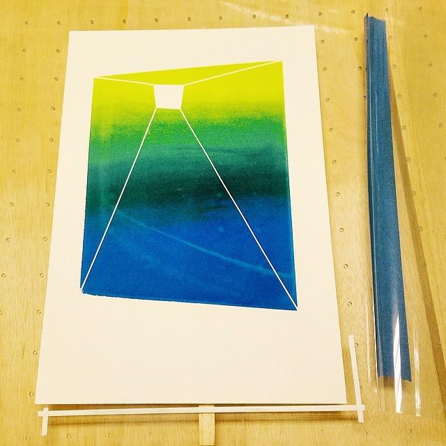 dayvidlemmon's tweet image. #ColorGradients - the old fashioned way. #screenprinting ift.tt/1uLOGZV