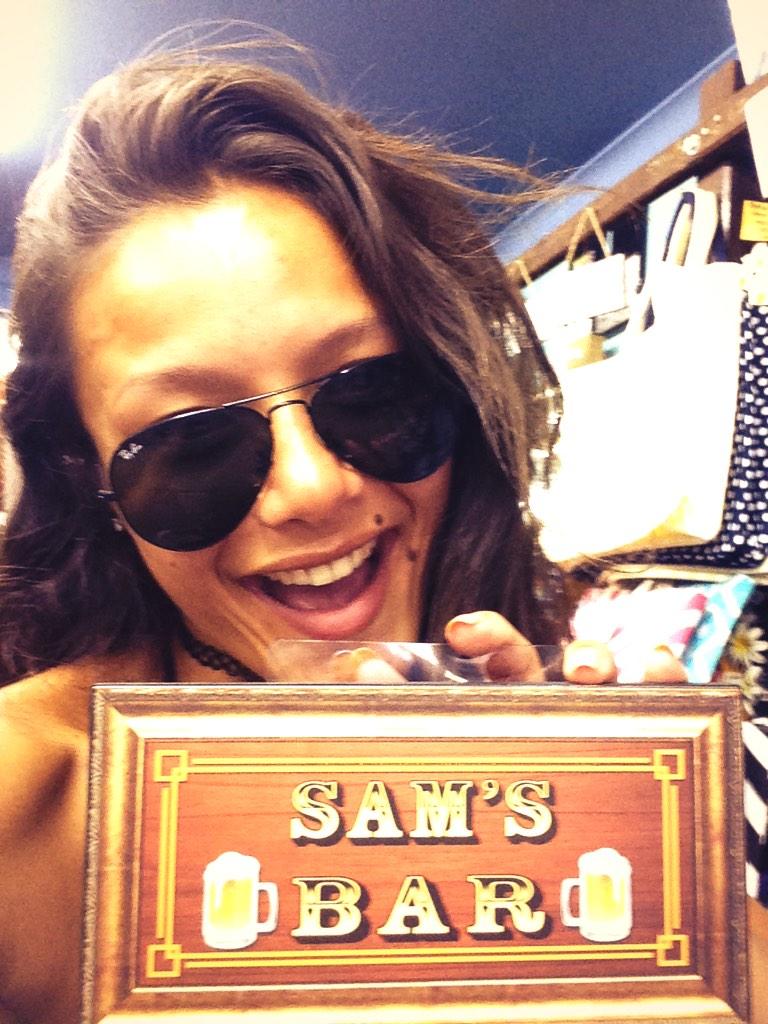 phoebemai9209's tweet photo. Hope tonight's another busy one @SNOWYSTRIPLES #yamasfromdownunder xxx http://t.co/dD0SZvLxtn
