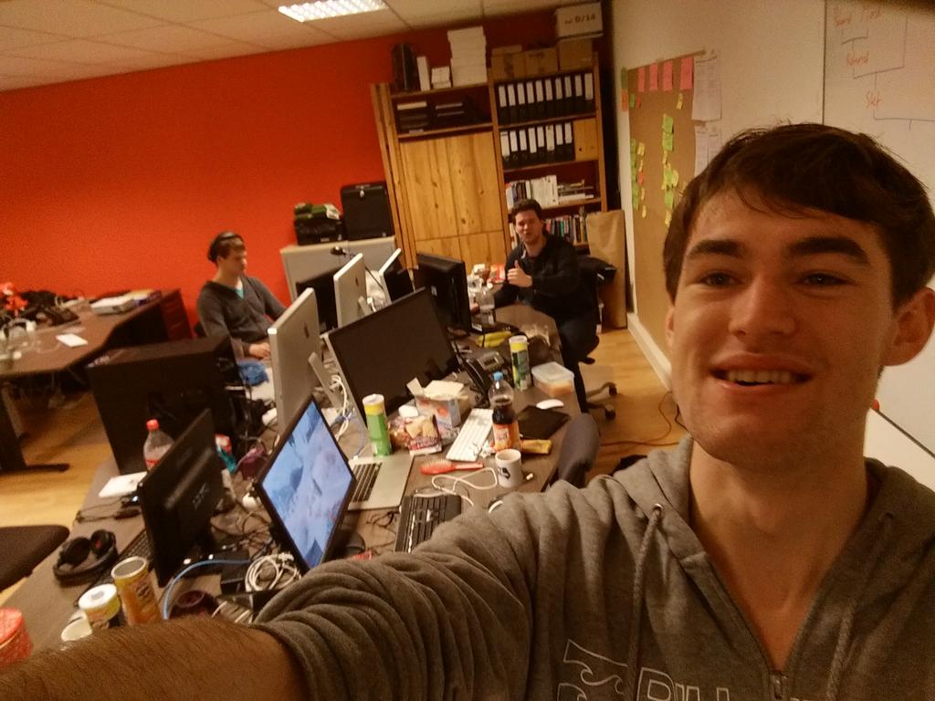 rolandmeertens's tweet photo. Op @HyperLAN! http://t.co/DIpoP3XfYC