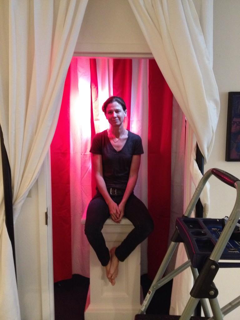 Seng_ryan's tweet photo. Here is my lovely for a test shot for tonights installation.  Hope to see you all there! http://t.co/jXNeeoFMDI