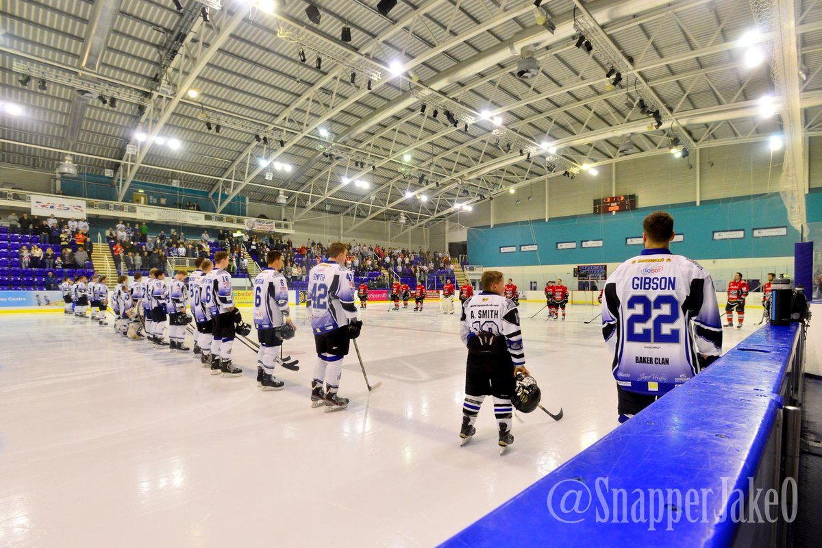 The <a href="/SteeldogsIHC/">TriggerHub Sheffield Steeldogs</a> &amp; <a href="/GoPhantoms/">The Wendy's Peterborough Phantoms</a> held a minutes silence for Hugo &amp; our friends <a href="/CorsairesDk/">Les Corsaires de Dunkerque</a>.
@Plexicrew #HockeyFamily