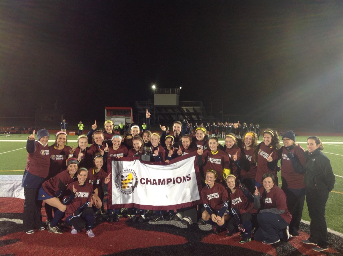 SimmonsSharks's tweet photo. Simmons Field Hockey 2014 GNAC Champions! http://t.co/Css83uz63u
