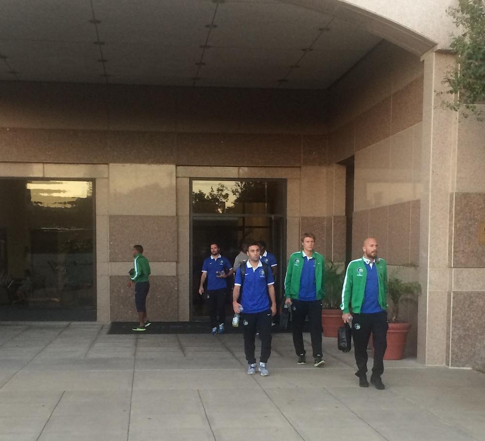 CrossIslandCrew's tweet photo. “@NYCosmos: Off to the stadium. #RallytoRepeat #SASvNYC http://t.co/eTLBLWnWcj” LETS GO BOYS!!!!