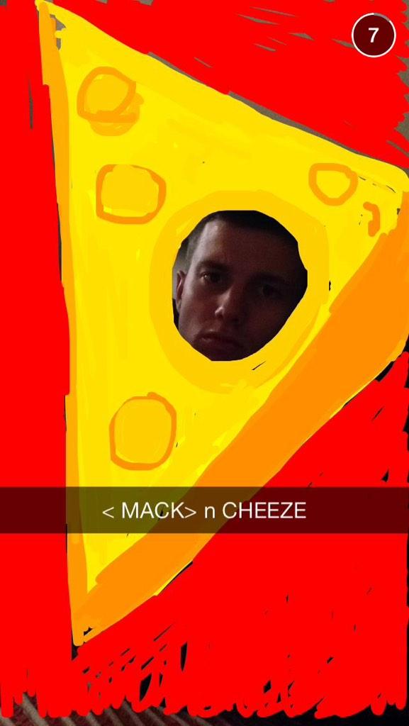 haleeeybeee's tweet photo. “@uhohandreaa: Haley strikes again @mackwyatt https://t.co/uj77CKX0OC” OMG and this lol